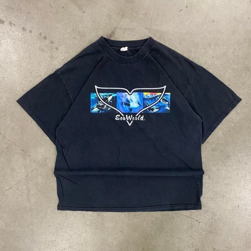 Vintage 90s SeaWorld Black Shamoo Whale Graphic Tee Shirt Size L